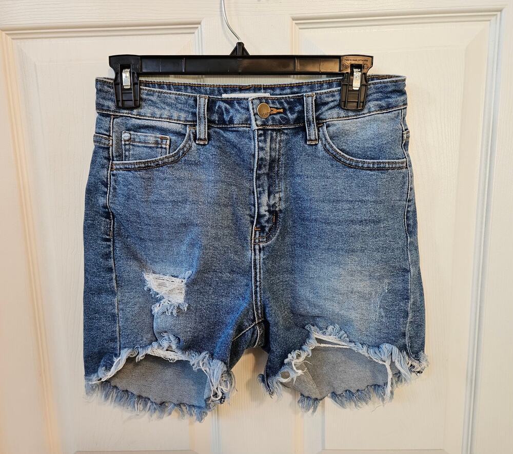 Nature Denim Distressed Raw Hem Shorts Size M Fits Small 27 Waist